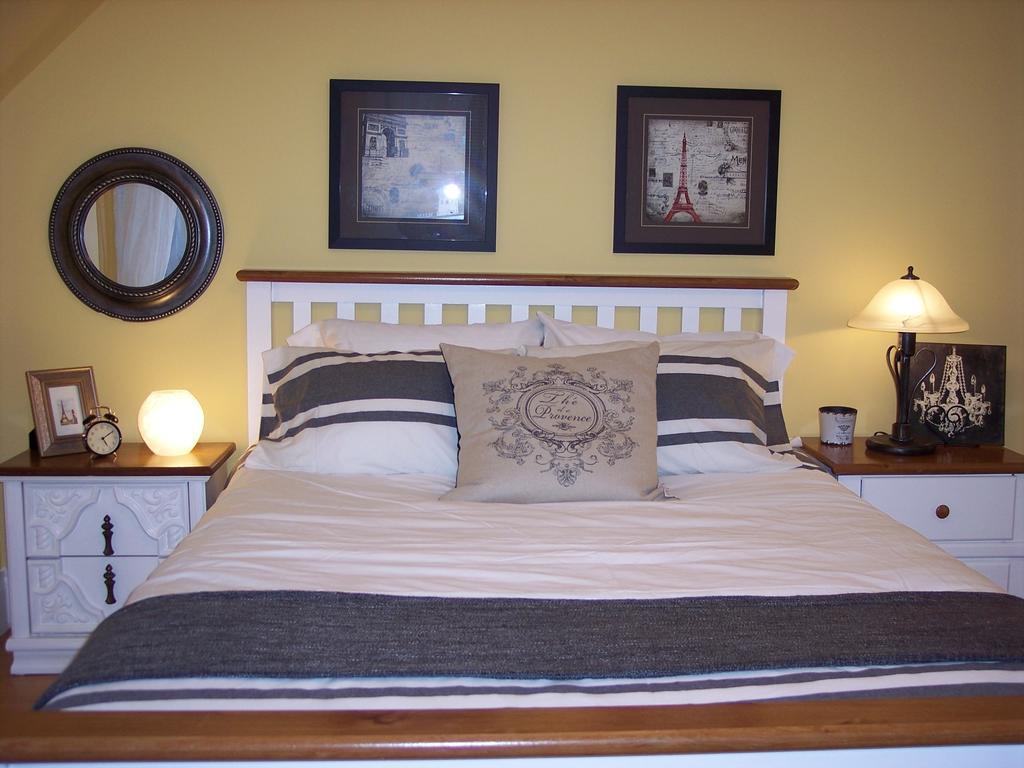 The Maples Bed And Breafast Hotell Angus Rum bild
